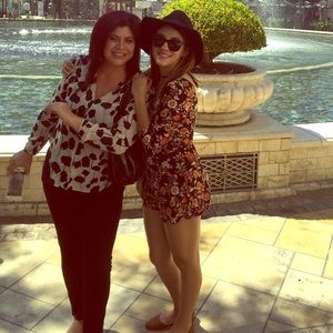 Black forever 21 floral romper